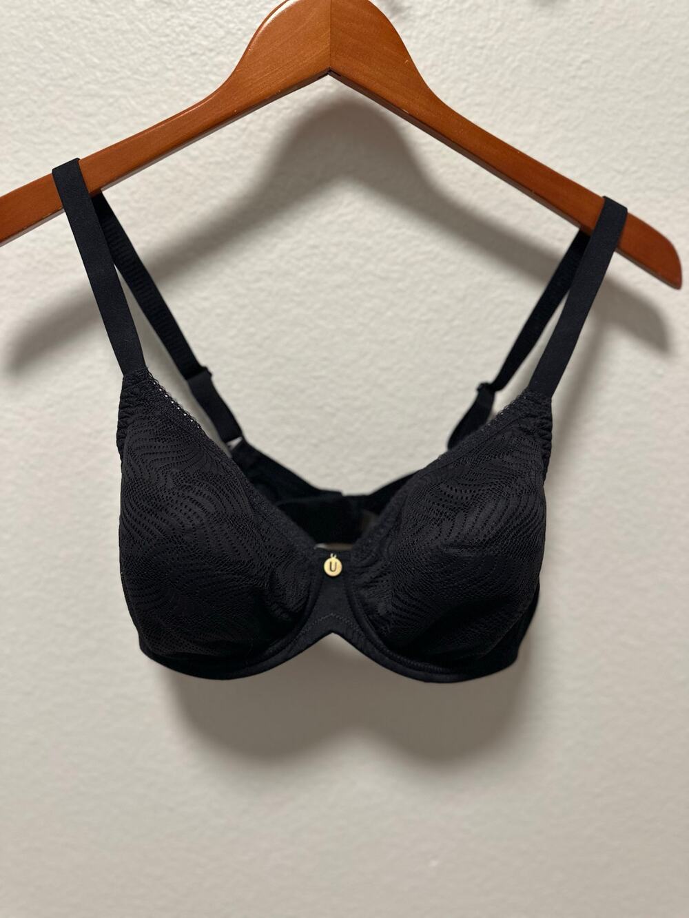 New! Understance MALOU FLEXWIRE
DEMI BRA BLACK , Size 30 DD